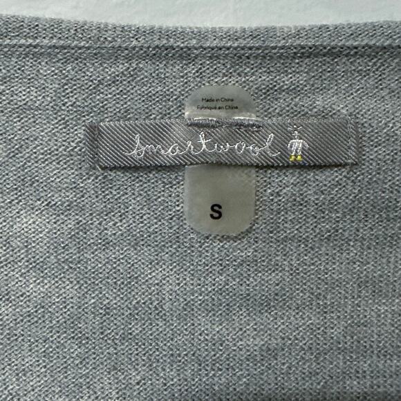 Smartwool V-neck Sweater Women's size Small - Picture 3 of 6